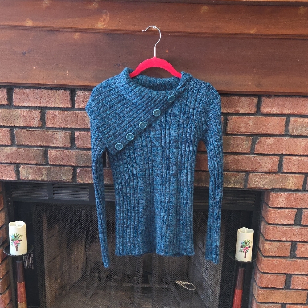 Chic Blue Sweater